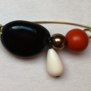 Composants colorés en résine et doré